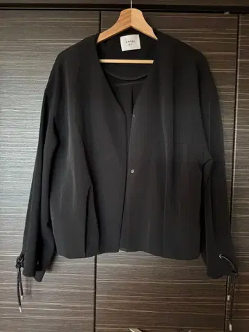 Ameri 노카라 자켓