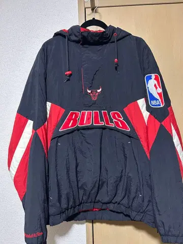 Mitchell & Ness 미첼앤네스 BULLS 나일론 자켓
