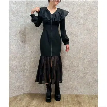axes femme POETIQUE 시어 머메이드 프릴 원피스