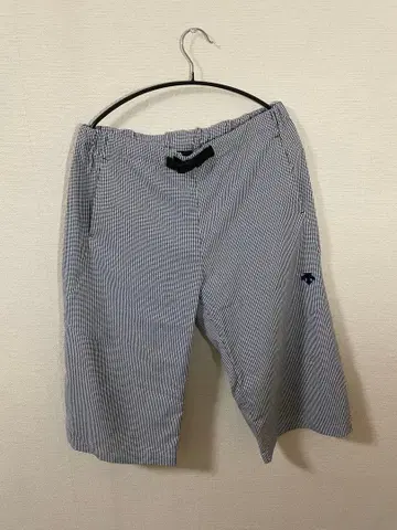 DESCENTE 체크 무늬 하프 팬츠 O 사이즈