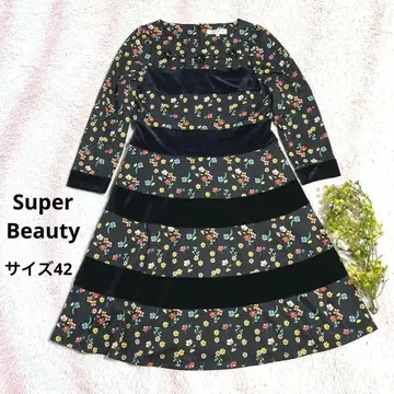 Super Beauty 비쥬 포함 벨로아 보더 꽃무늬 원피스 사이즈 42