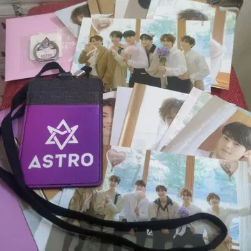 ASTRO 패스 케이스와 엽서 스마트폰 홀더 세트