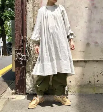 BEAMS BOY 크루 개더 원피스