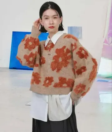 HARE 멜란지 샤기 니트 풀오버 카멜
