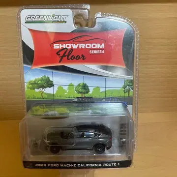 GREENLIGHT 2022 FORD MUSTANG MACH-E