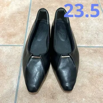 발꿈치를 접을 수 있어 부드러운, 샤프 토 플랫 펌프스