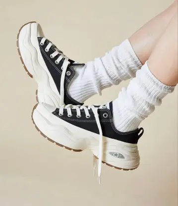 새상품 컨버스 통굽 24.0cm 올스타 로우컷 서지 트레이너