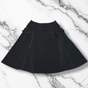 미사용급 폭시 뉴욕 사이드 포켓 플레어 스커트 블랙