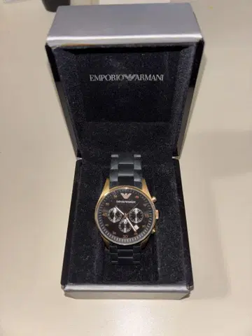 Emporio Armani 크로노그래프 시계 골드/블랙