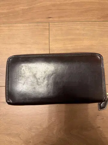 다크 브라운 가죽 장지갑 골드 지퍼