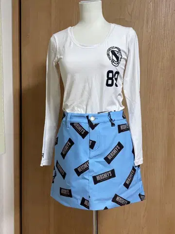 DANCE WITH DRAGON x HERSHEY'S 숏팬츠