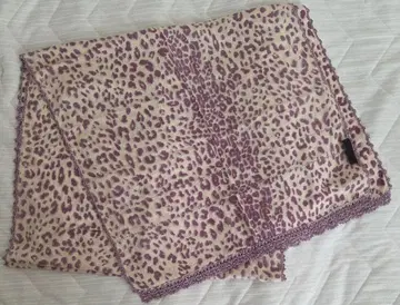 ANNA SUI 레오파드 무늬 스카프