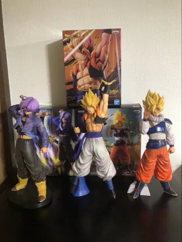 드래곤볼 피규어 트렁크 오지터 손오공 야드라드 세트