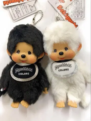 [ 미개봉 새상품 ] 몽치치 봉제 인형 키링 블랙 화이트 2체 세트