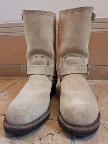 레드윙 8268 스웨이드 엔지니어 러프아웃 9.5D