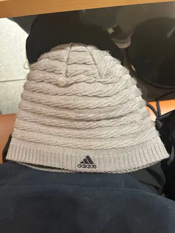 adidas 비니 레어템