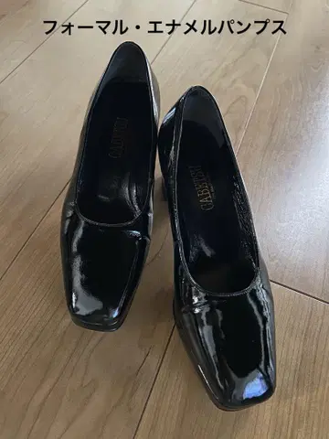 새상품급 에나멜 펌프스 22.0cm