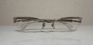 999.9 M-06 다테마키 미치오 씨 같은 형태
