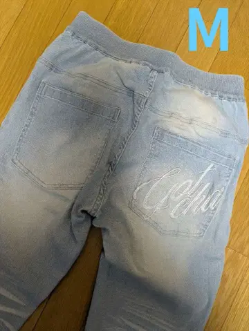[ GOTCHA ] 라이트 블루 데미지 데님 M 사이즈