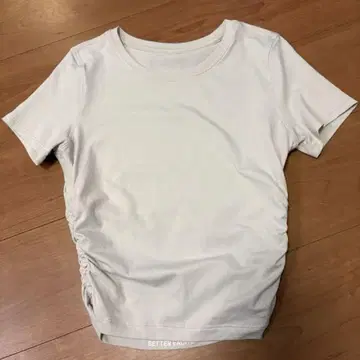 [ 새상품 미사용 ] lululemon T셔츠 반팔 사이즈 6