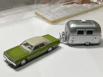 그린라이트 다지 모나코 1974 1/64 hitch & tow