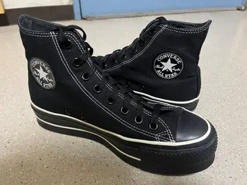 CONVERSE ALL STAR 블랙 하이컷 스니커즈 통굽