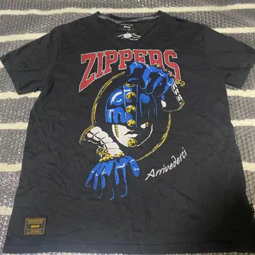 glamb 브루노 부차라티의 스탠드 T