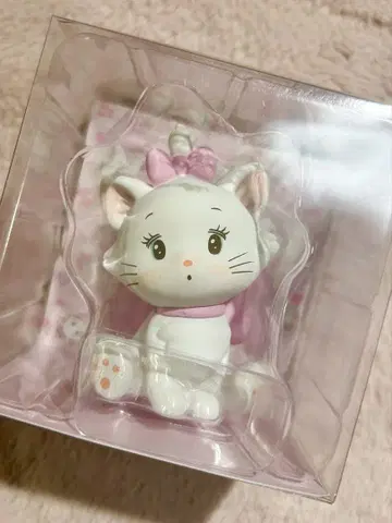 mikko 콜라보 마리 피규어