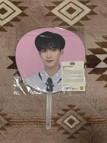 SEVENTEEN HOLIDAY 도겸 DK 부채 1