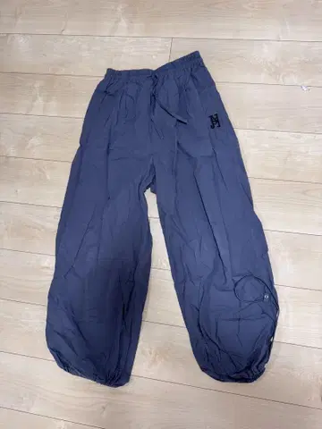 JEANASS 그레이 워크 팬츠