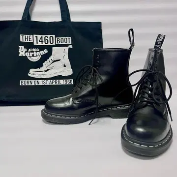 [일본 한정판] Dr. Martens 닥터마틴 화이트 스티치 8홀