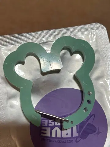 TWICE 10VE UNIVERSE 카라비너 미나