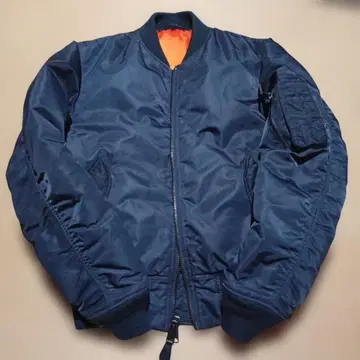 AVIREX MA-1 플라이트 자켓 아치 로고 네이비