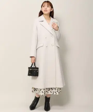 23AW MISCH MASCH 미슈마슈 펄 버튼 코트