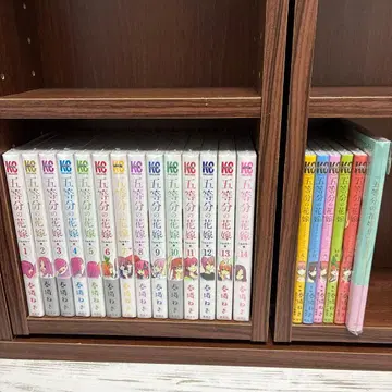 [ 새상품 미개봉 ] 5등분의 신부 풀컬러판 캐릭터북 전권 세트