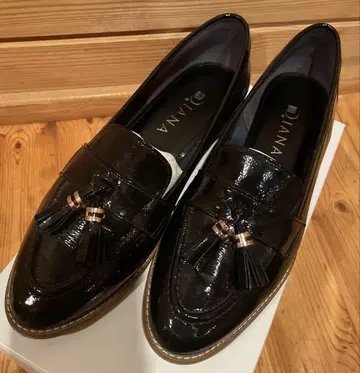 태슬 로퍼