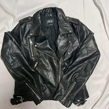 ZARA 페이크 레더 자켓 블랙