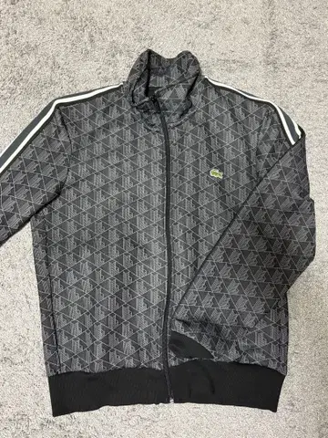 Lacoste 모노그램 트랙 자켓