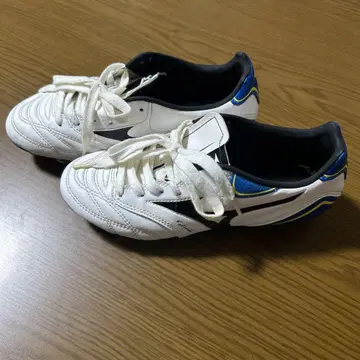 Mizuno Morelia II 축구화