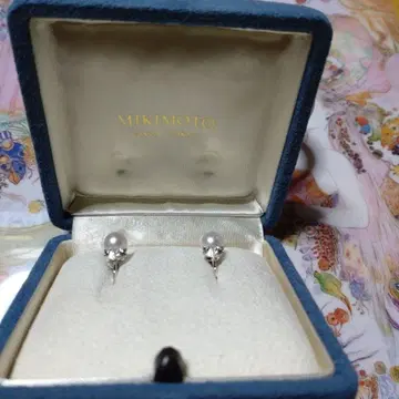 MIKIMOTO 진주 후크식 귀찌