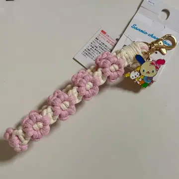 우사하나 뜨개 참 스트랩 산리오 아베일 핑크