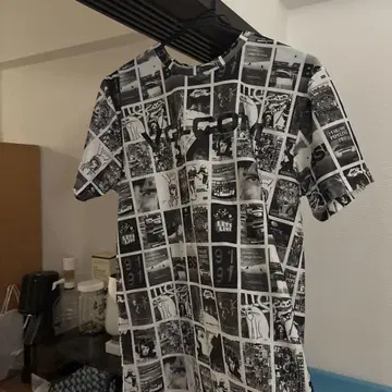 VOLCOM 포토 프린트 T셔츠 M 사이즈