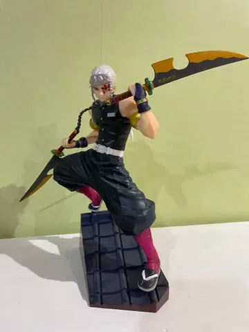 귀멸의 칼날 제일복권 피규어 우즈이 텐겐