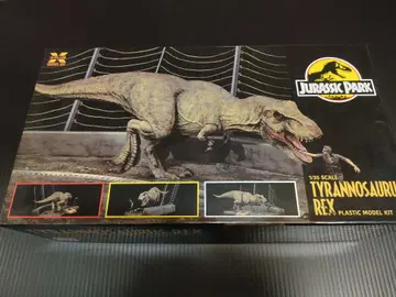 엑스플러스 쥬라기 공원 티라노사우루스 프라모델