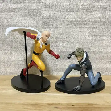 원펀맨 사이타마 제노스 피규어