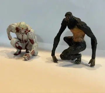 진격의 거인 피규어