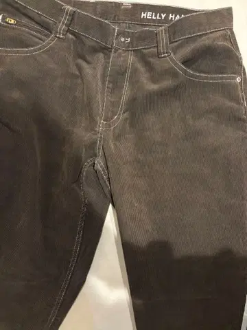 HELLY HANSEN 블랙 코듀로이 팬츠