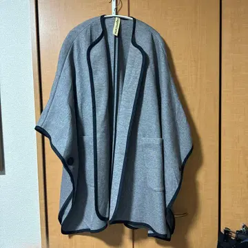 네이건스탄스 그레이 판초