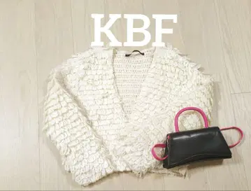 KBF+ 퍼 느낌 루프 니트 가디건 화이트 복슬복슬 겨울 의류