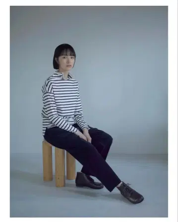 CLASKA D 폴로 넥 보더